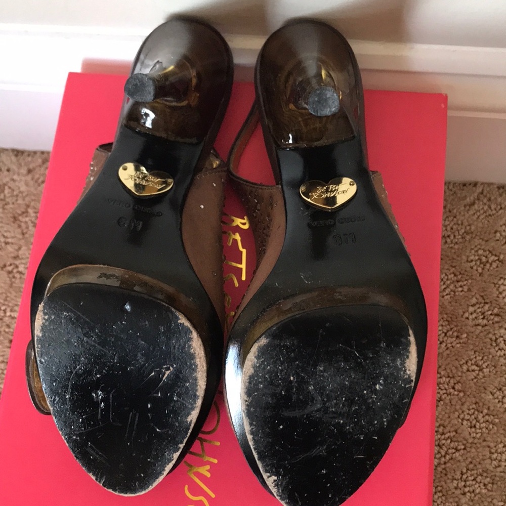 100% Authentic Betsey Johnson shoes - Picture 3 of 5